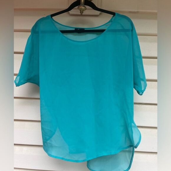 Aqua turquoise short sleeved sheer, high low blouse, size Small - Picture 1 of 6
